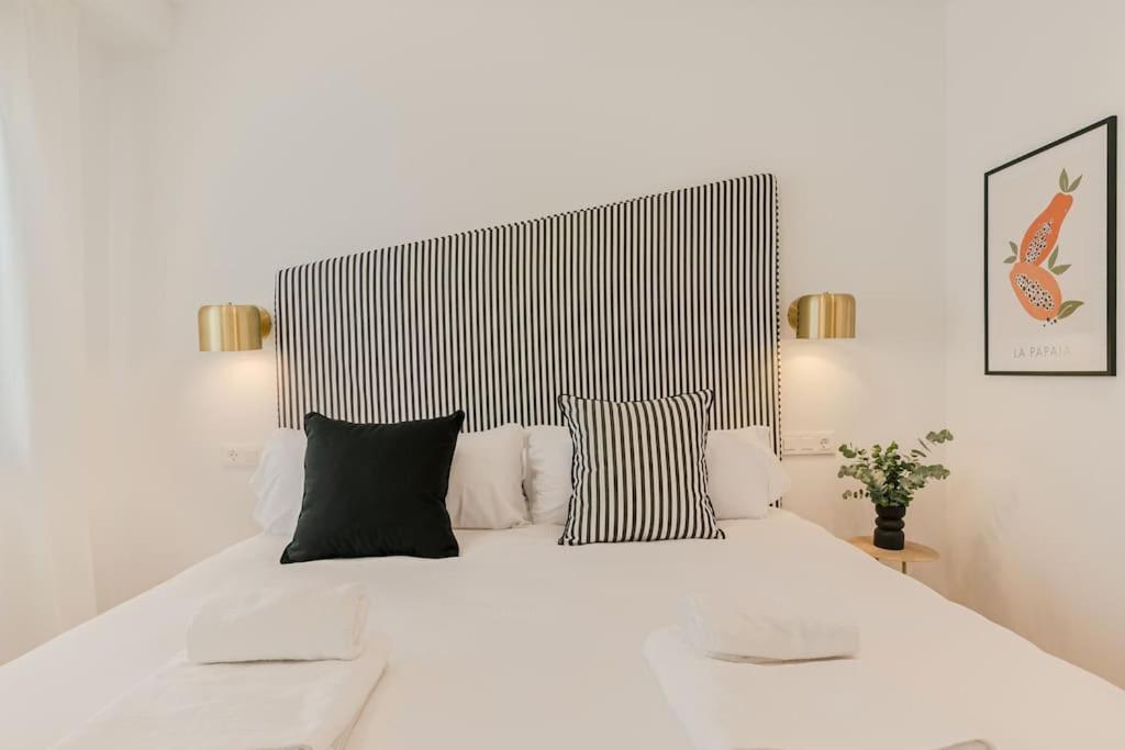 Isg O'donnell 2-1-free Parking * Sevilla